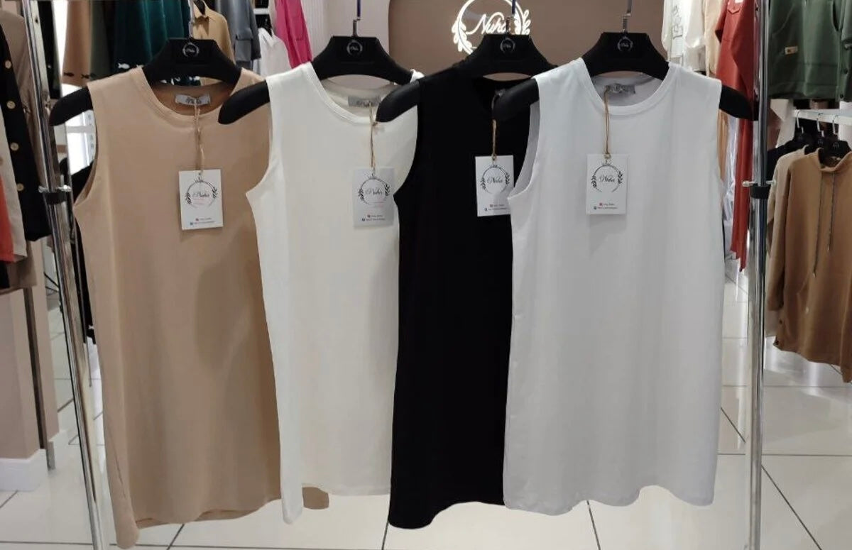 Woman Basic Tops image 0