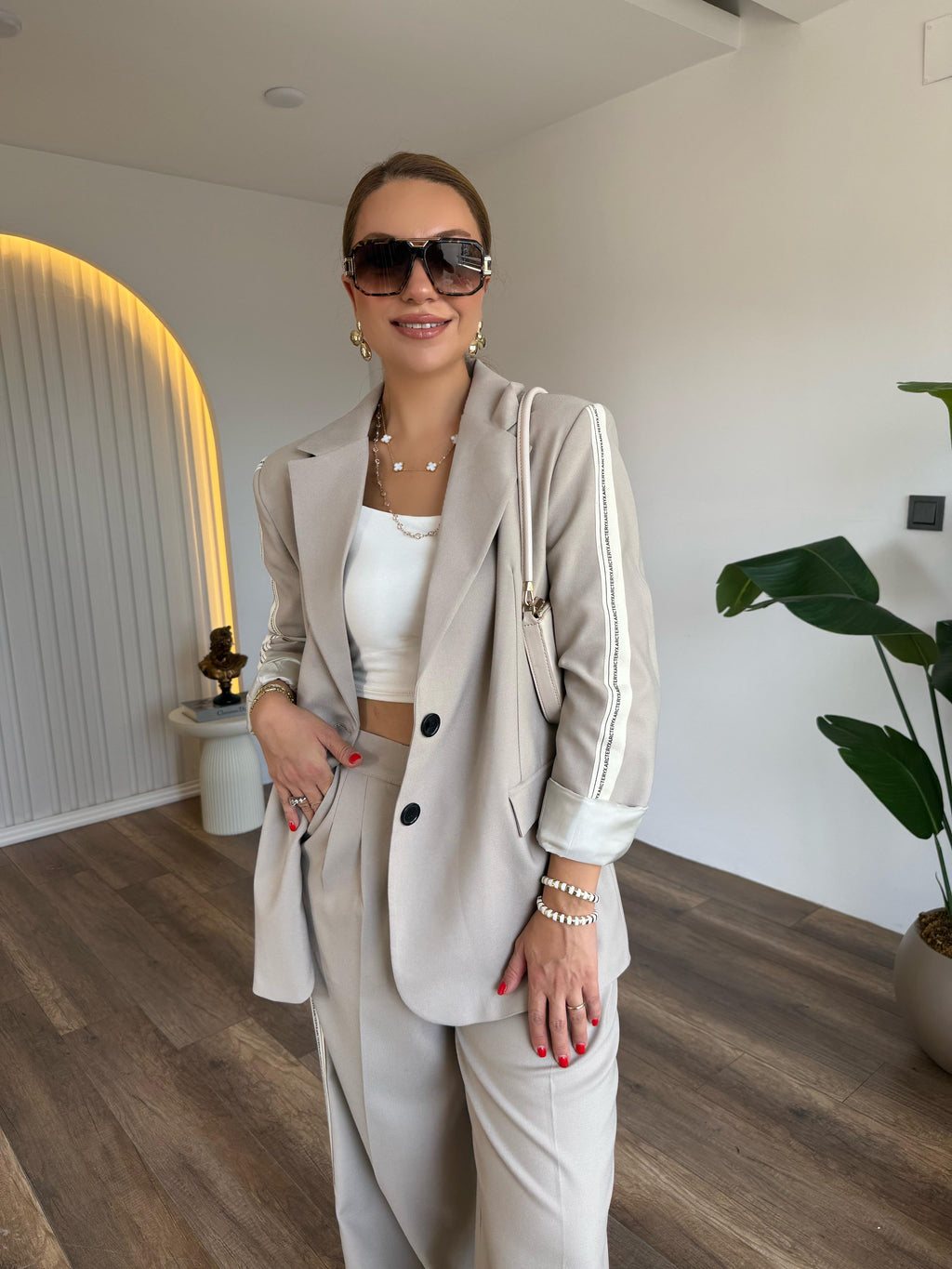 2 -PIECE BEIGE STRIP DETAILED JACKET SET