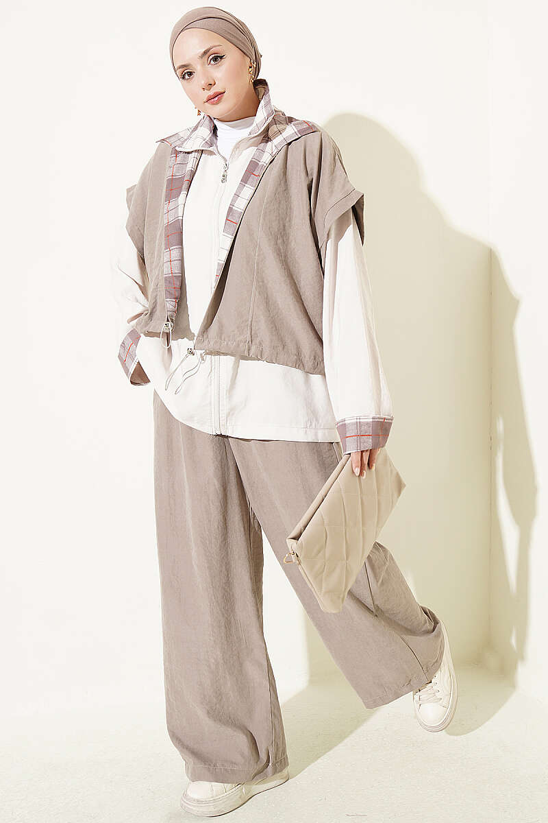 Modern Urban Layered Two-Piece Set | Greige & Off-White