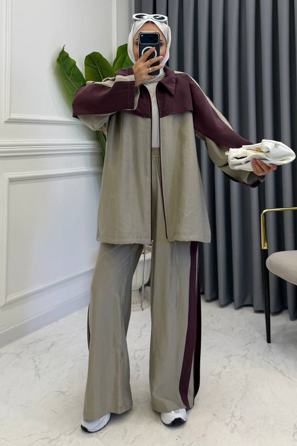 The Earth & Stone Modest Coordinates - Burgundy