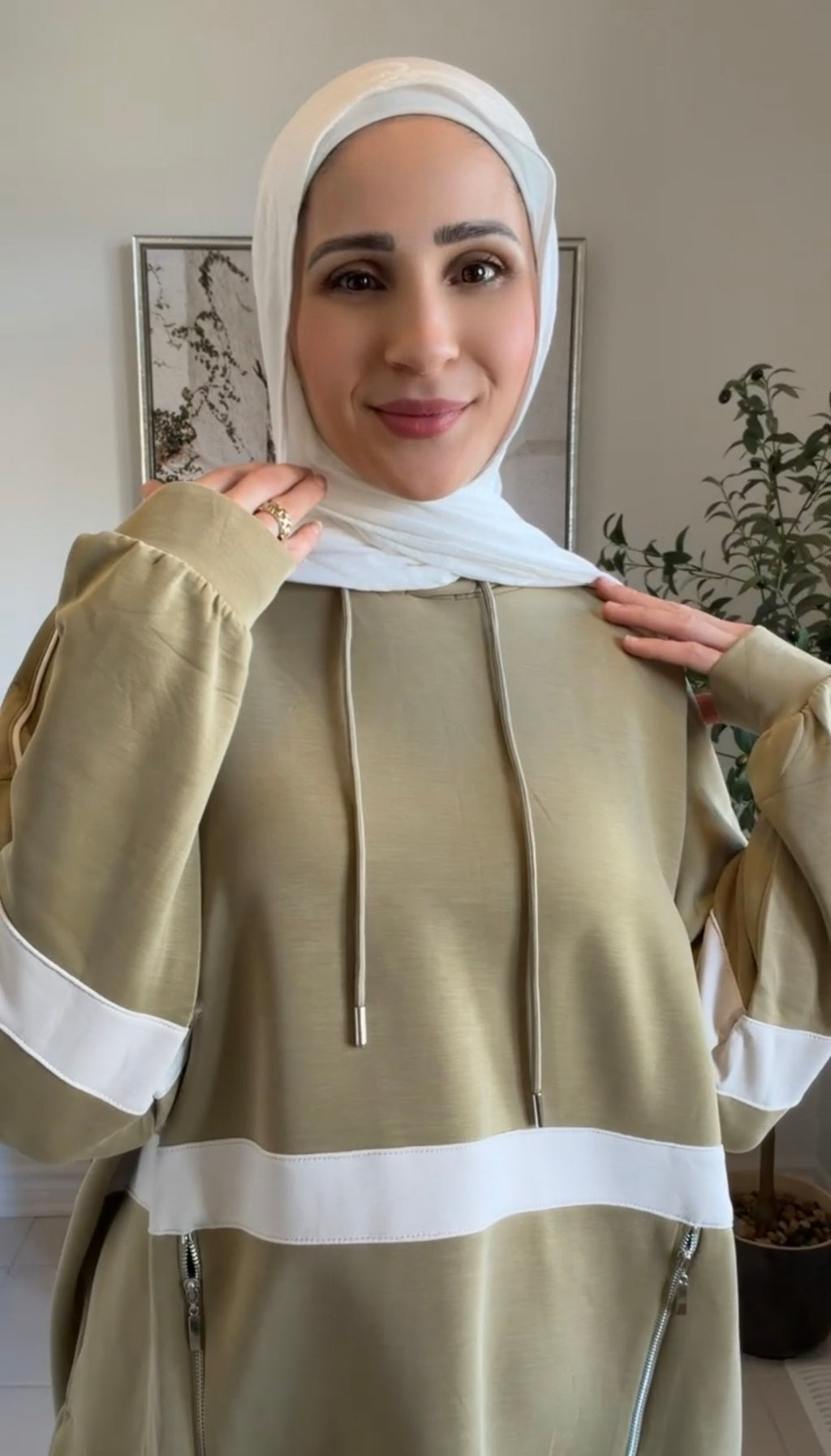 Olive Sporty Zip Hoodie Set (or Olive Two-Piece Casual Tracksuit)