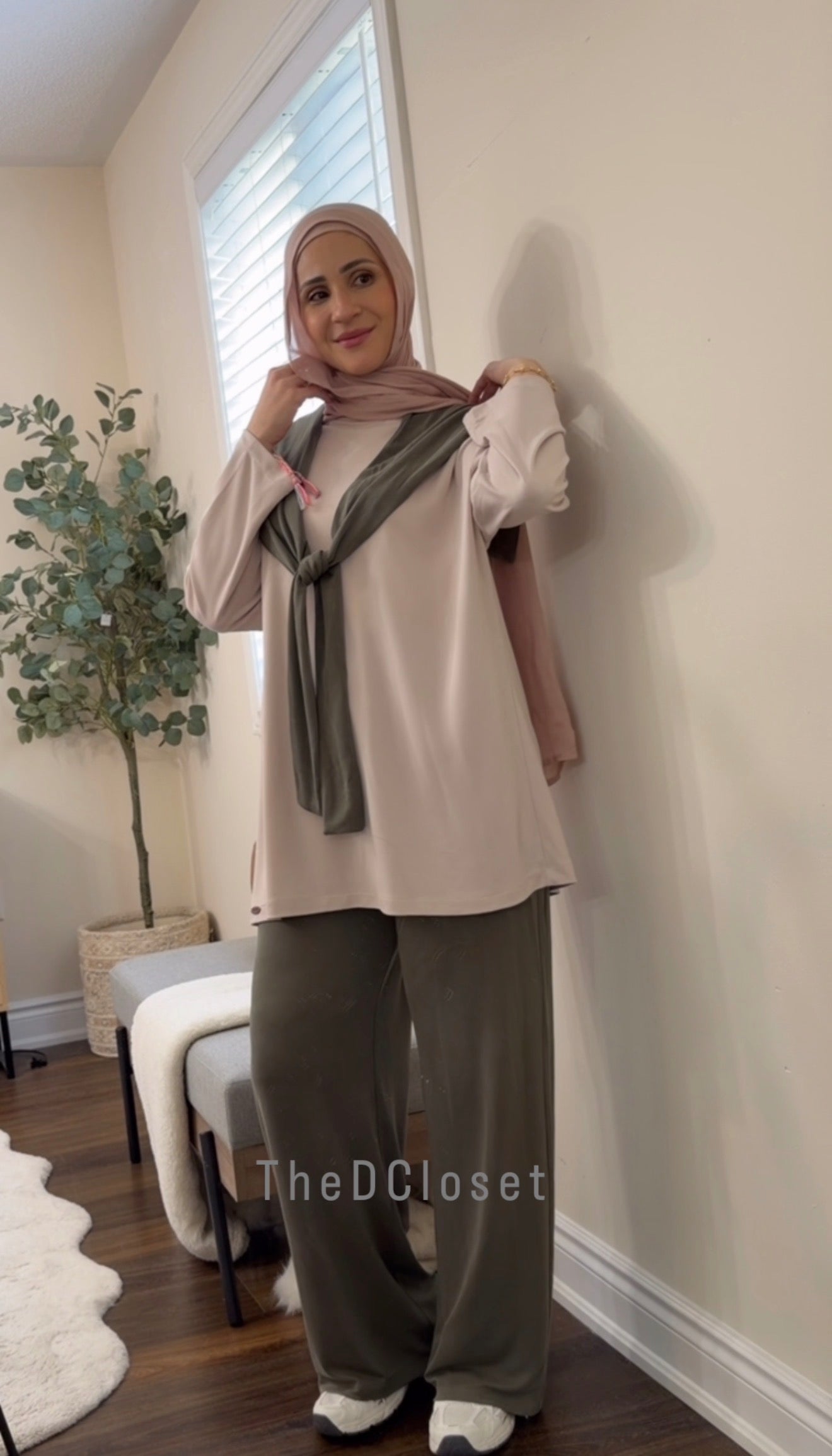 The Soft Touch Layered Loungewear Set - Olive Green