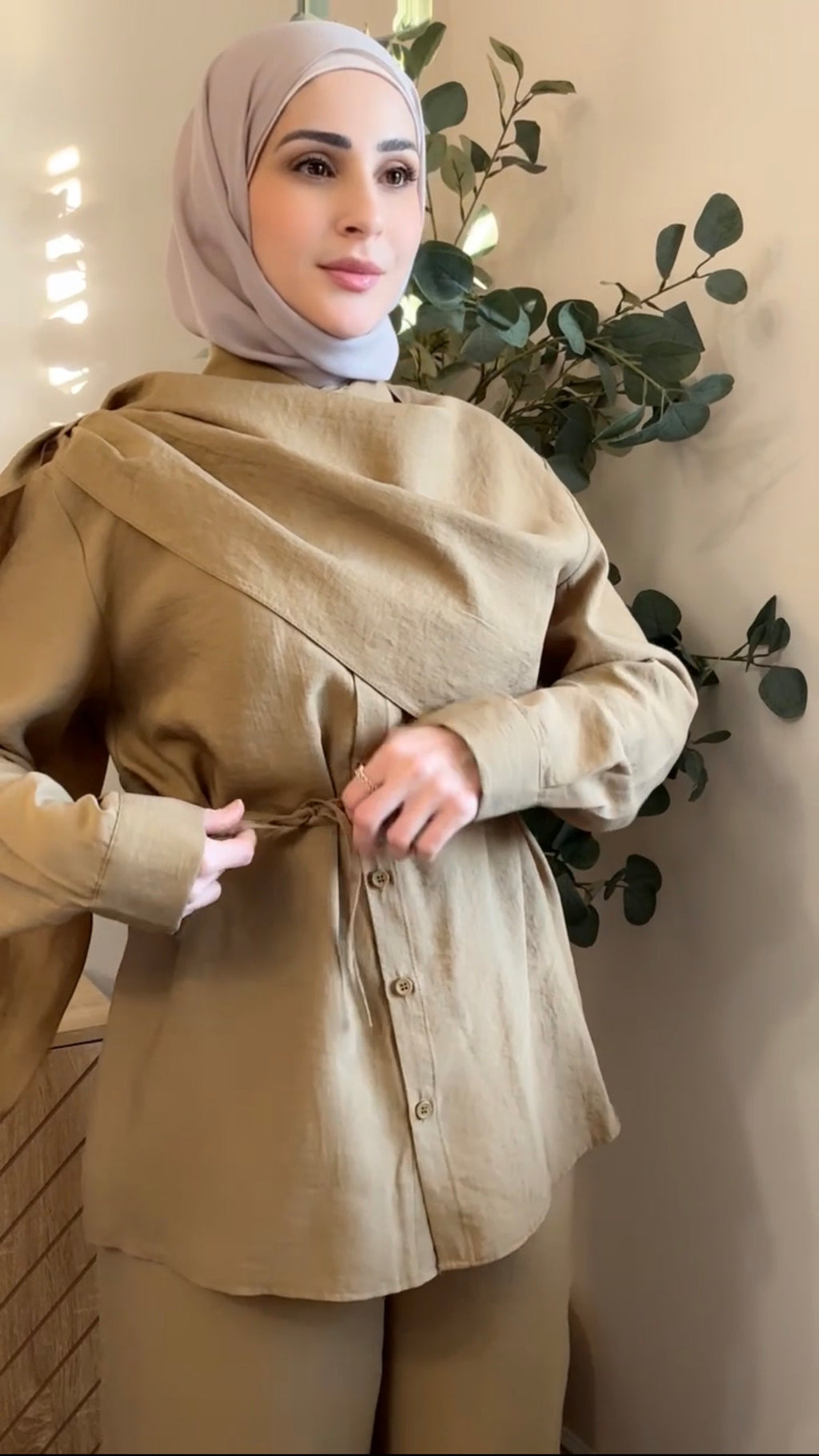 The D Closet Signature Buttoned Wrap Set