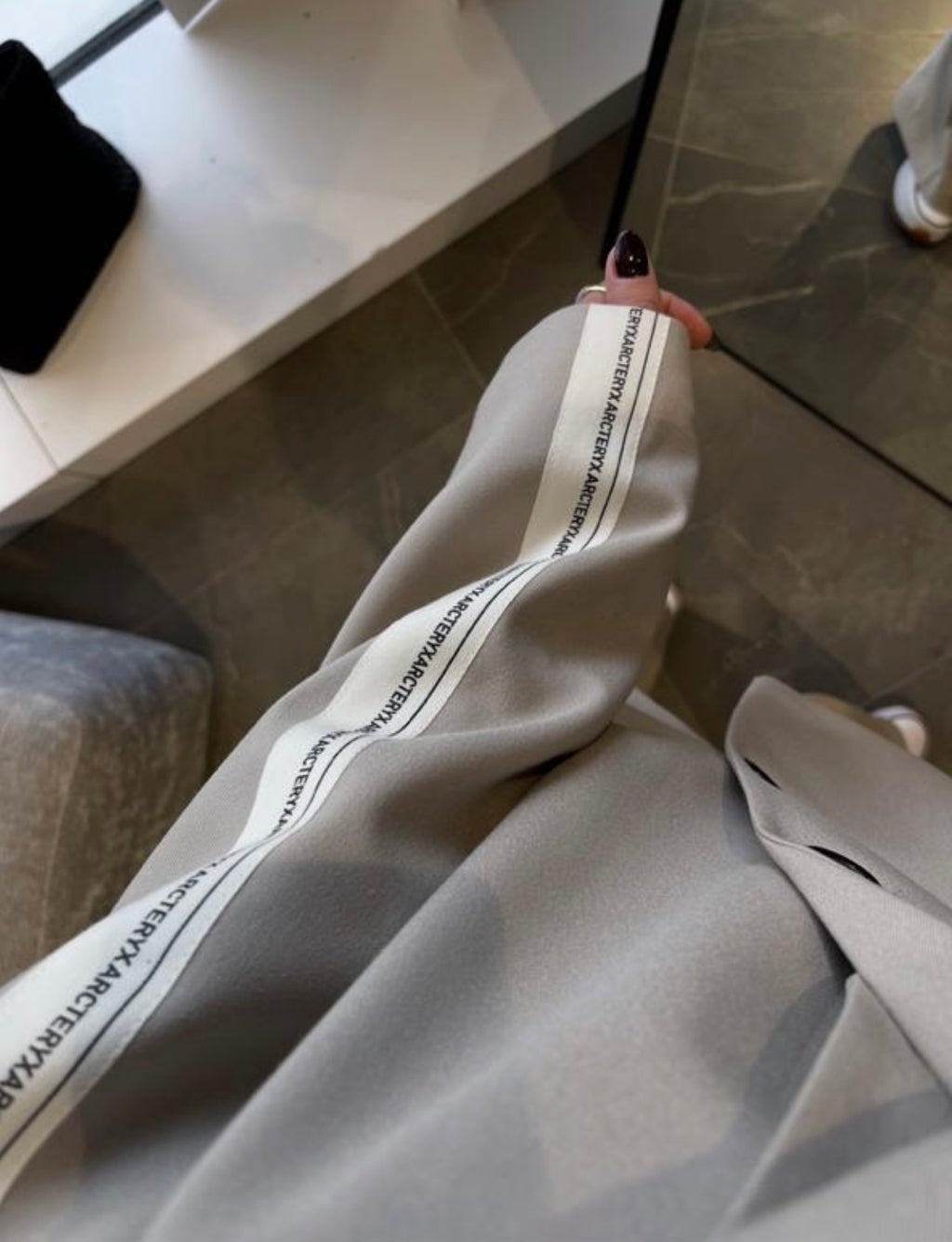 2 -PIECE BEIGE STRIP DETAILED JACKET SET image 9