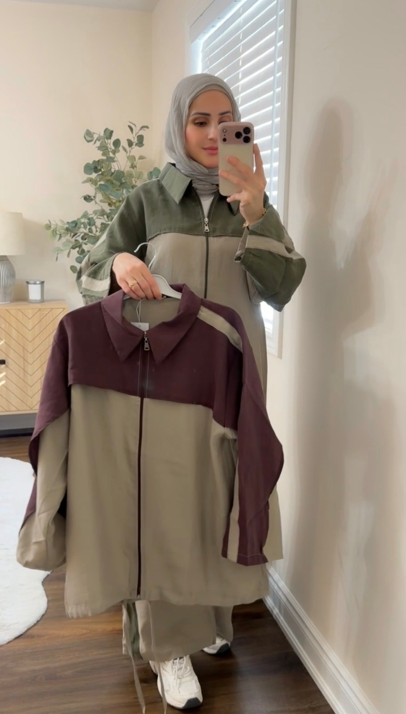The Earth & Stone Modest Coordinates - Green