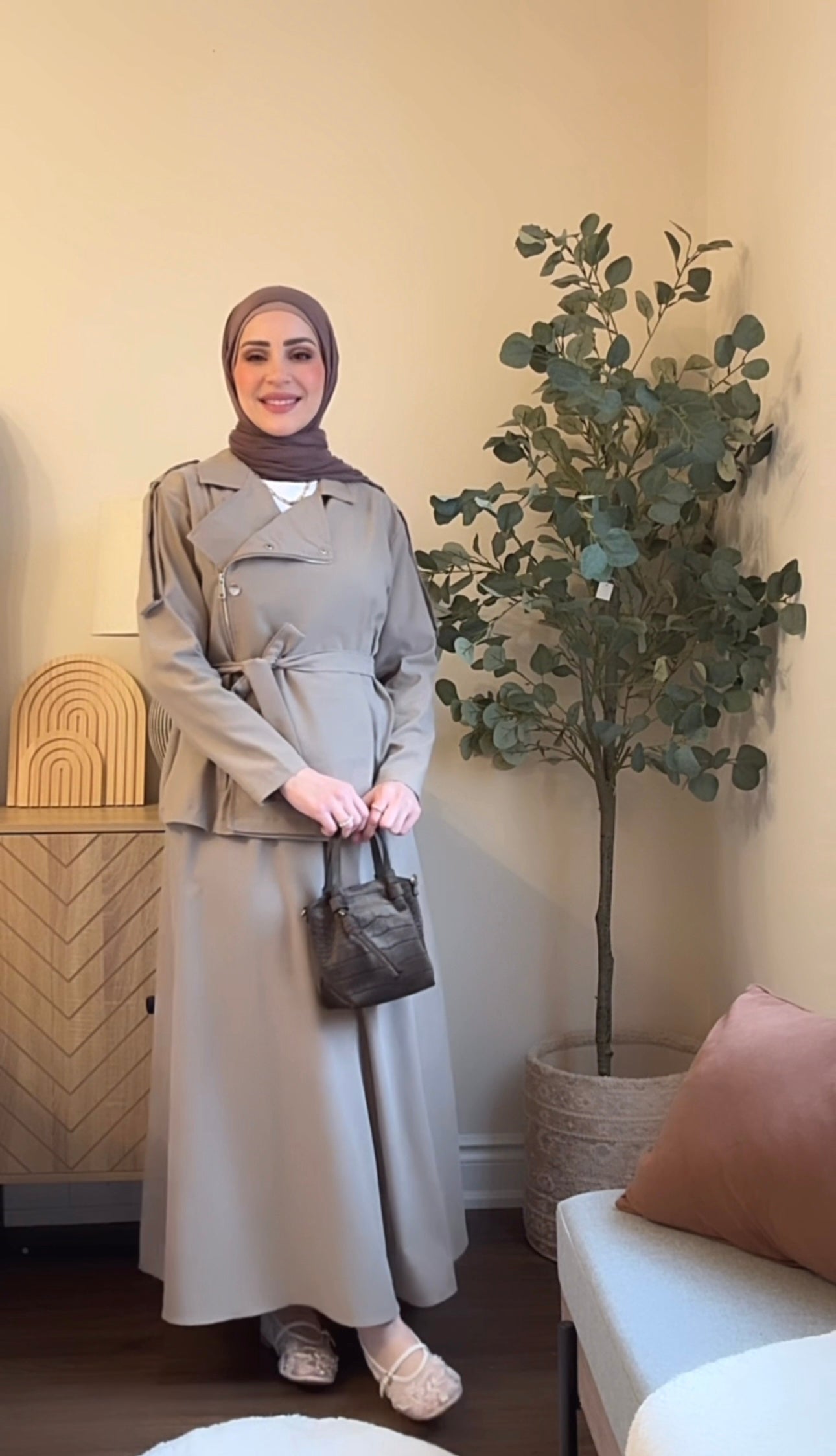 Soft Grace Maxi Skirt Set with Belt image 3