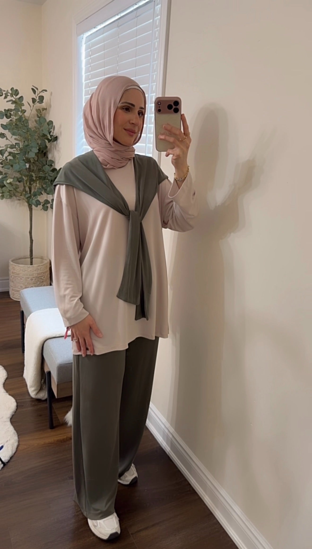 The Soft Touch Layered Loungewear Set - Olive Green