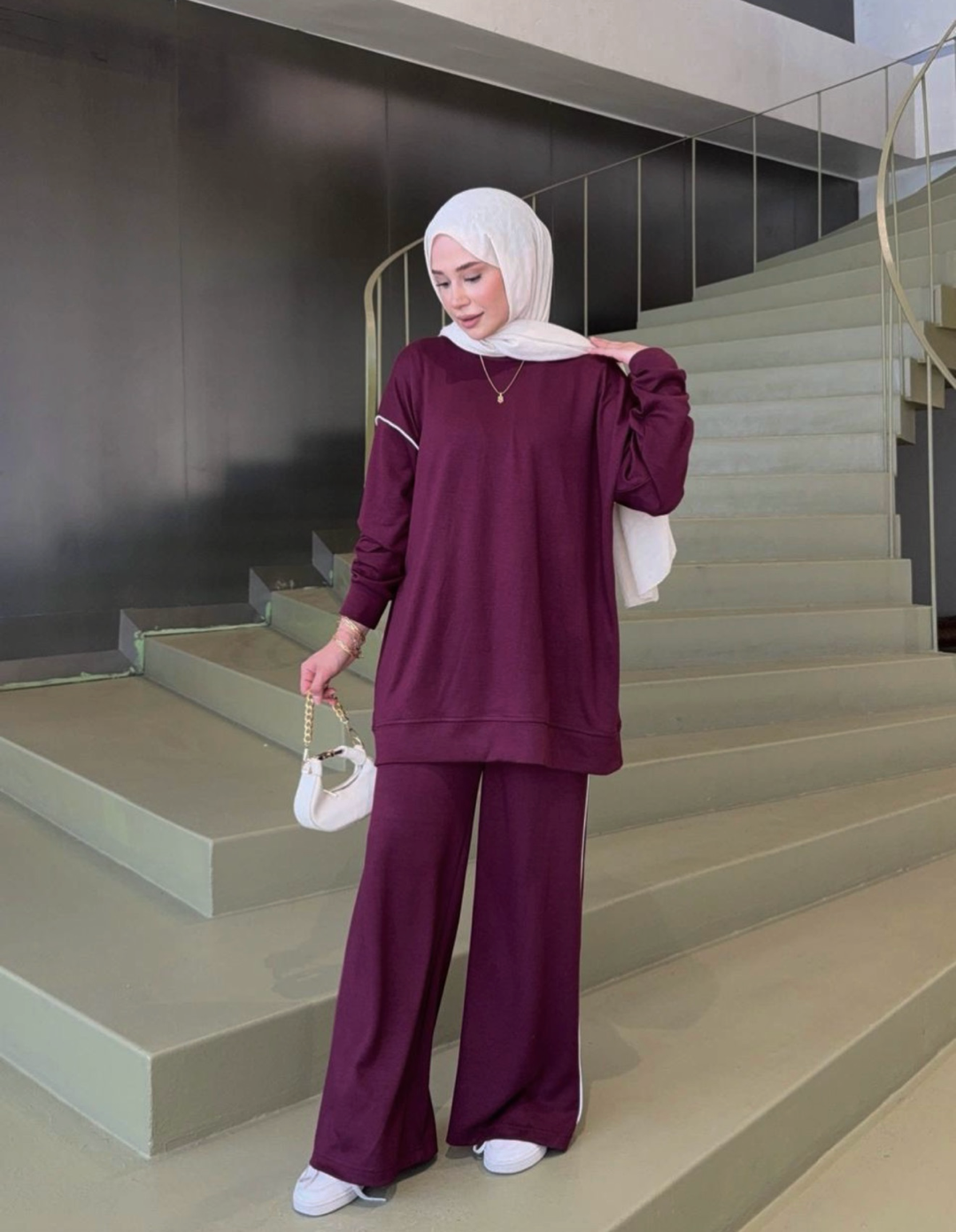 Oysho Sporty Tracksuit - Dark Burgundy