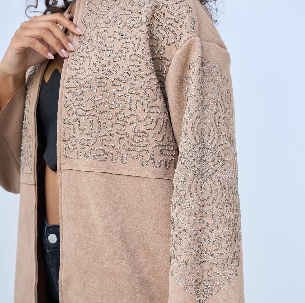 CHAMOIS EMBROIDERED WOMAN JACKET image 2