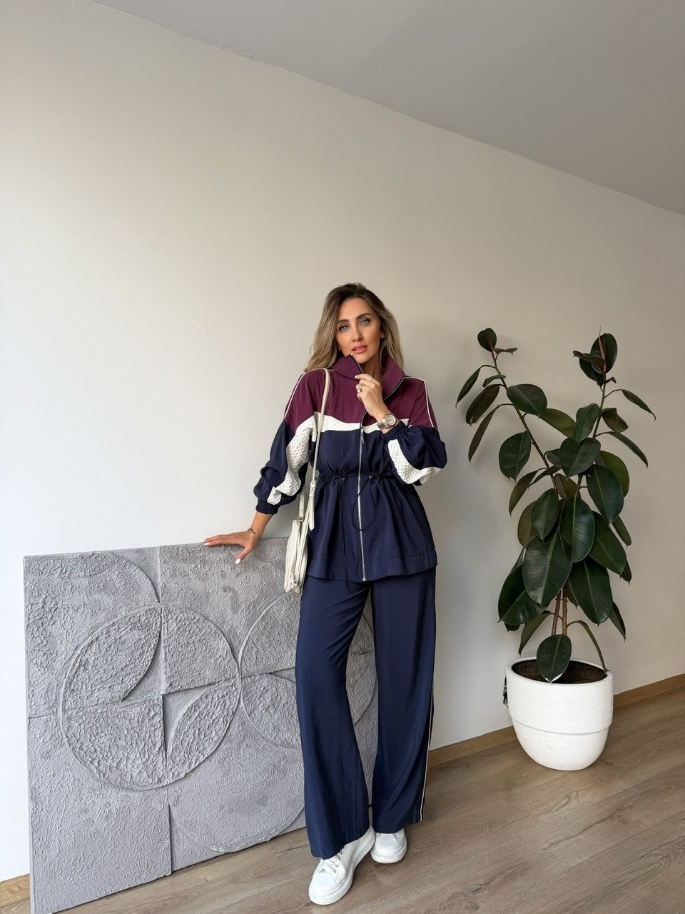 Color-Block Sport Set - Navy Blue