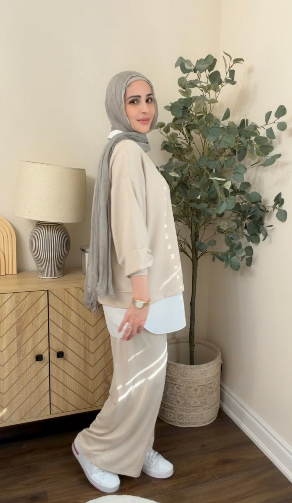 Oysho Soft 3-Piece Embroidered Modest Set - Beige