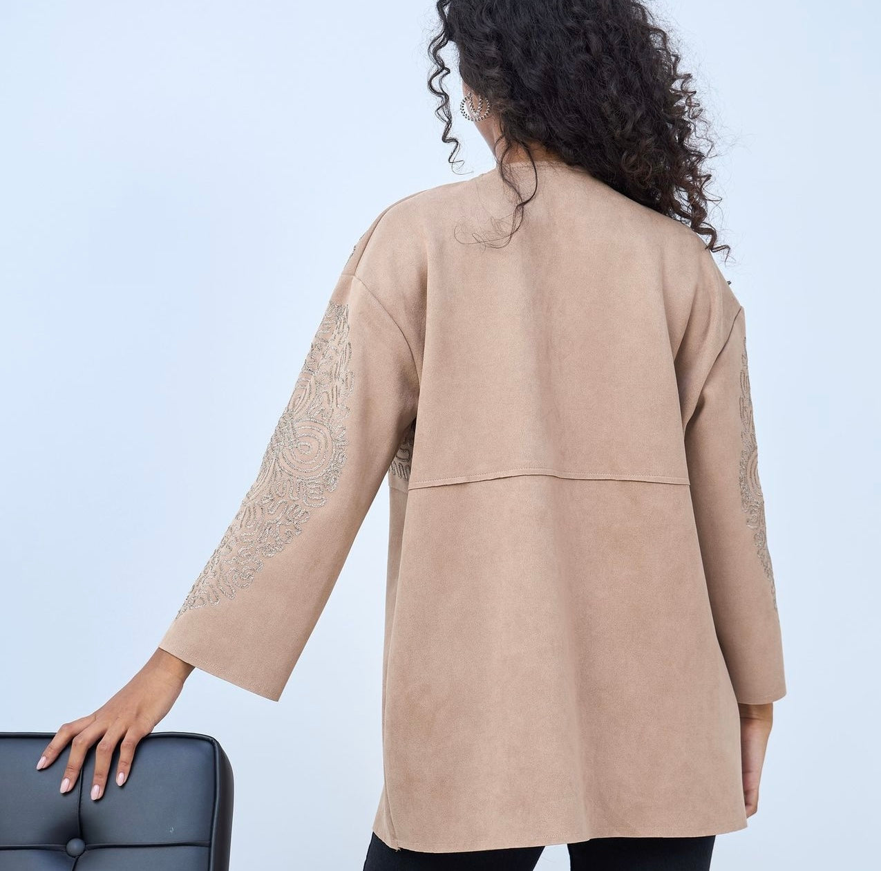 CHAMOIS EMBROIDERED WOMAN JACKET image 3