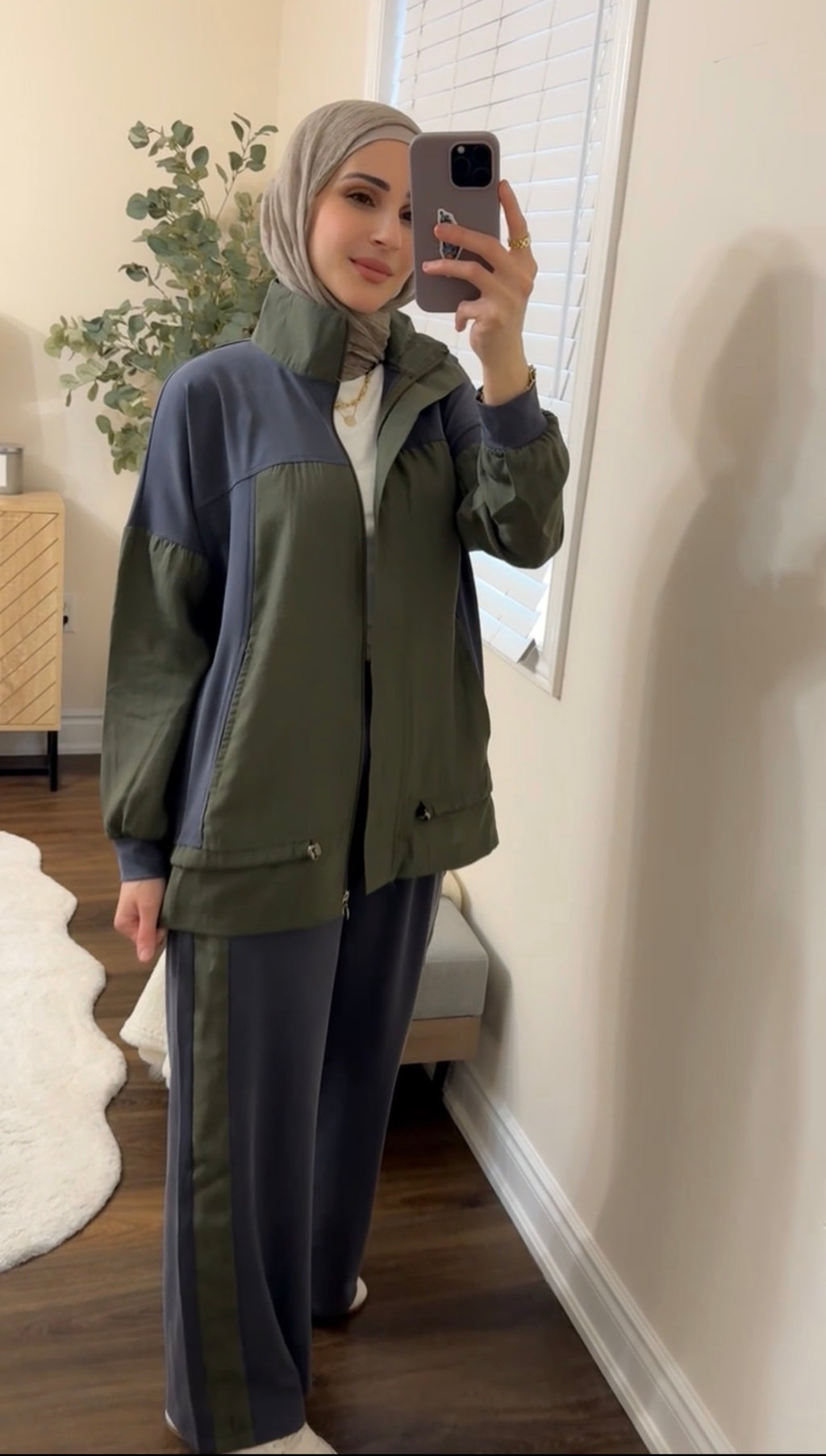 Active Zenith Two-Piece Set