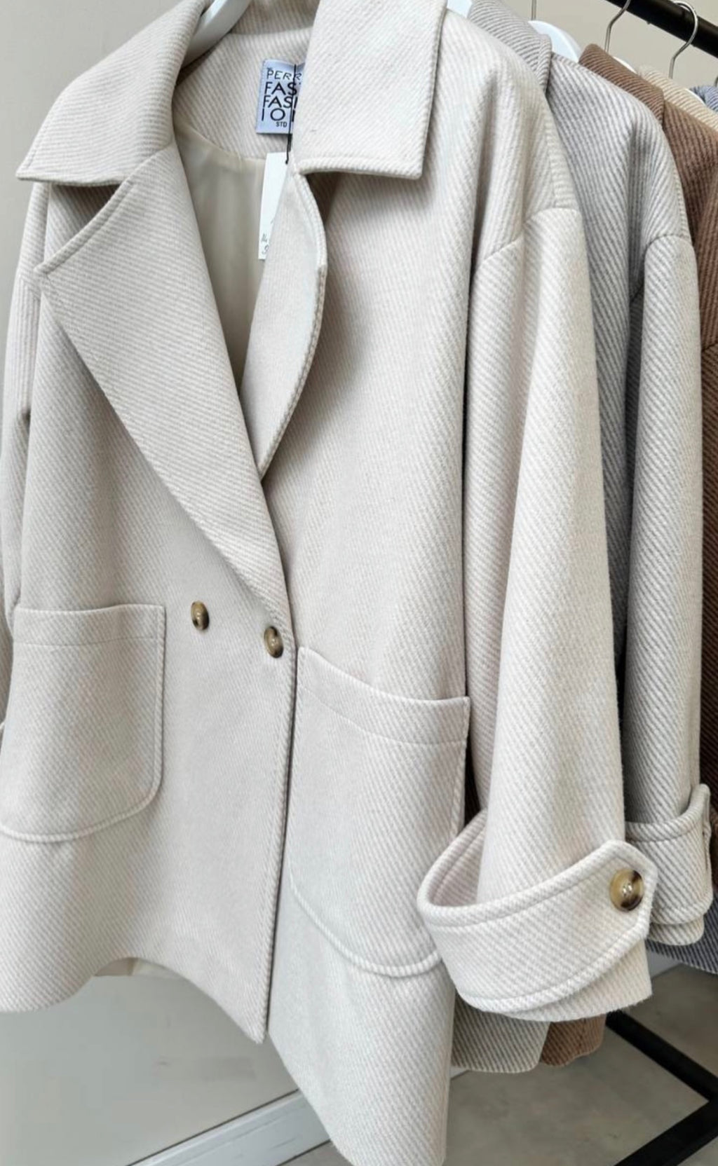 HERRINGBONE OVERSIZE  CACHMERE COAT - BEIGE image 4
