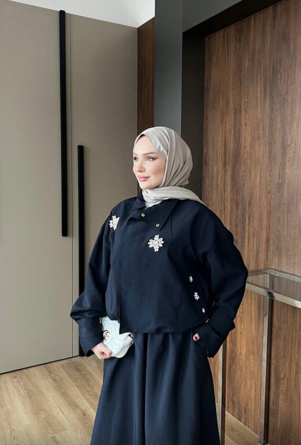 Sovera Crystal Oversized Set - Black 🖤