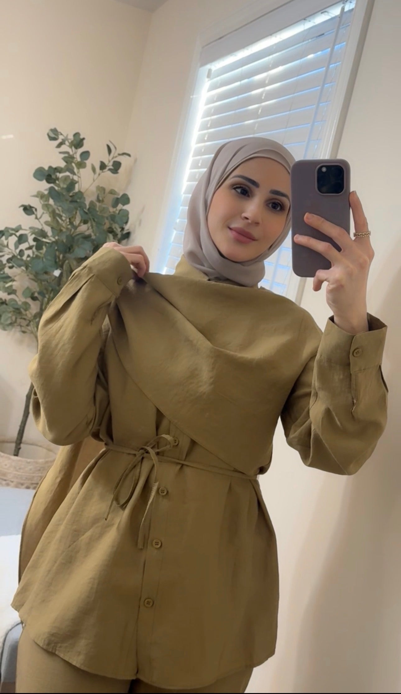 The D Closet Signature Buttoned Wrap Set