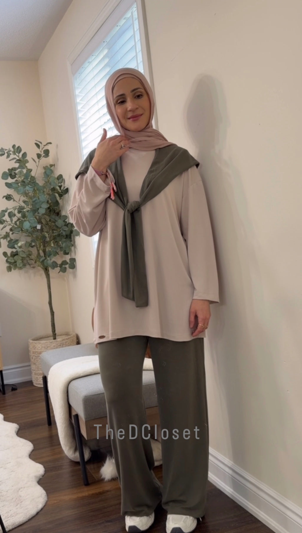 The Soft Touch Layered Loungewear Set - Olive Green