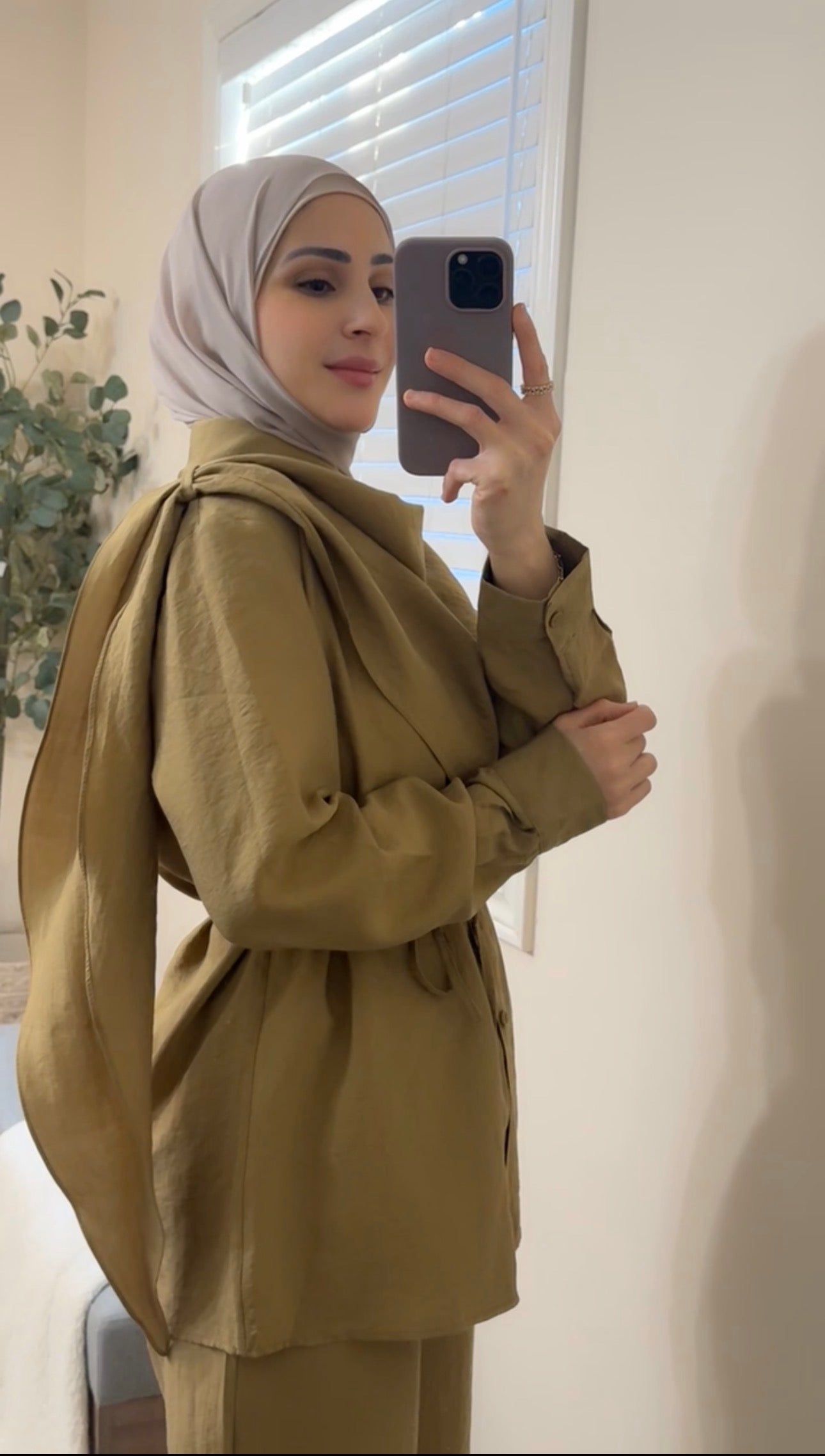 The D Closet Signature Buttoned Wrap Set