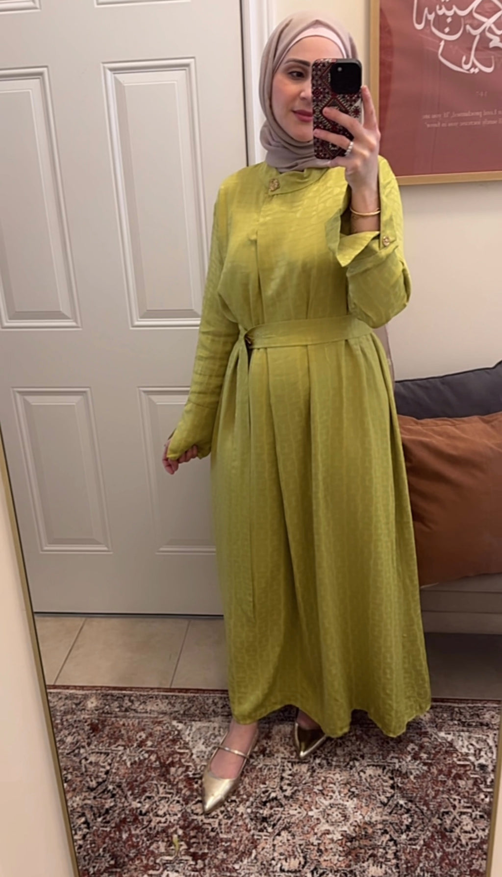 L I M E GREEN SATIN DRESS with Belt image 5