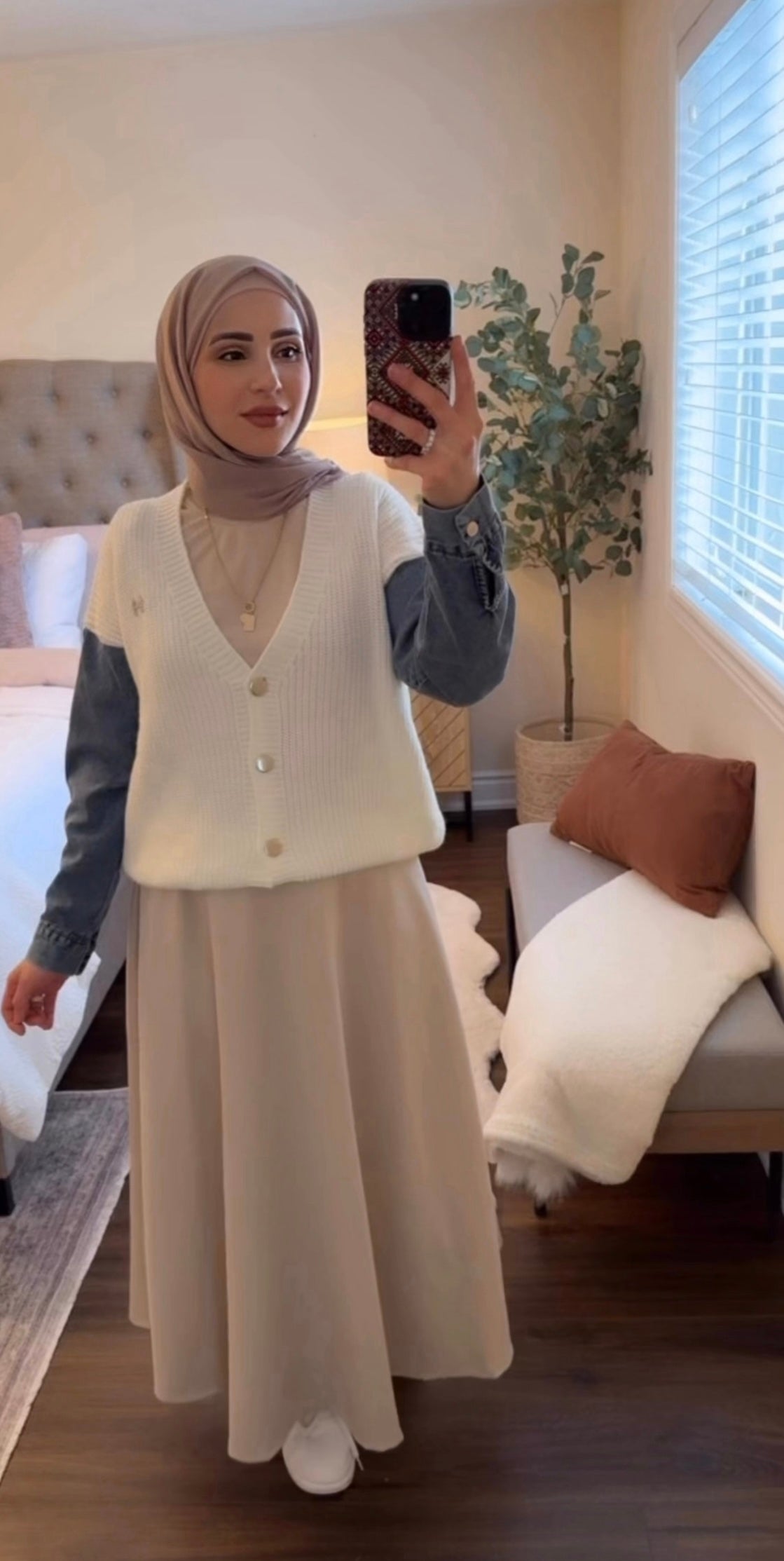 Knitted Cardigan with Denim Sleeve - White image 0