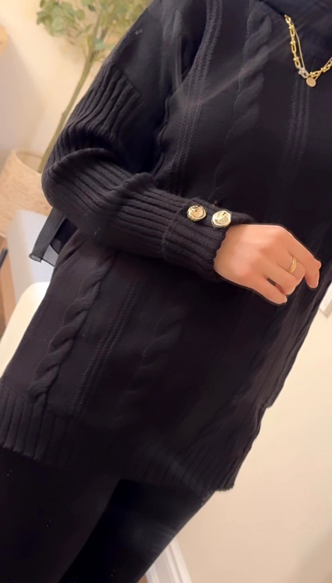 Classic Black Knitwear Set image 4